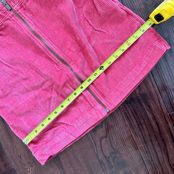 Pink / Mauve corduroy zip up skirt - Picture 5 of 5